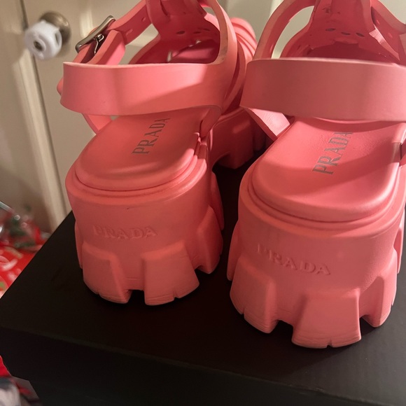 Prada sandals - Picture 3 of 4